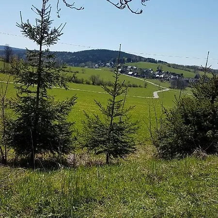 Heike Strobel * Schwarzenberg (Saxony)